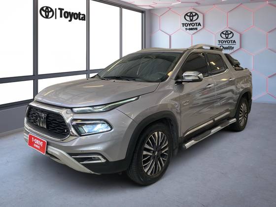 FIAT TORO 2.0 16V TURBO DIESEL RANCH 4WD AT9 FIAT TORO 2.0 16V TURBO DIESEL RANCH 4WD AT9